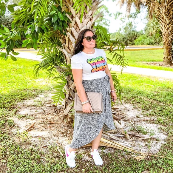 Rebecca Minkoff Handbag - Picture 3 of 16